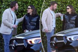 Jennifer Garner appears upset during impassioned chat with ex Ben Affleck —who then backs his Benz into another car